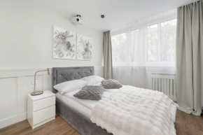 Beautiful Apartment for 4 People by Noclegi Renters
